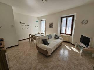 Quadrilocale via ai Piani 33, Brunate