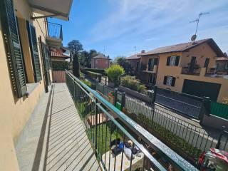 Quadrilocale via ai Piani 33, Brunate — foto 22 di 30