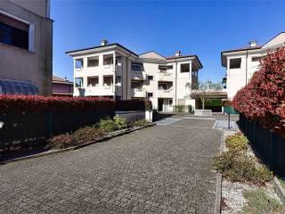 Trilocale via Falcone, 20, Centro, Limido Comasco — foto 28 di 29