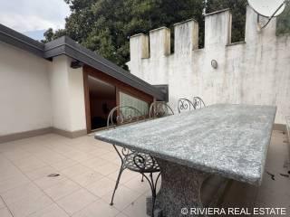 Quadrilocale ottimo stato, su più livelli, Centro, Torno — foto 14 di 48