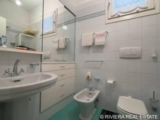 Quadrilocale ottimo stato, su più livelli, Centro, Torno — foto 43 di 48