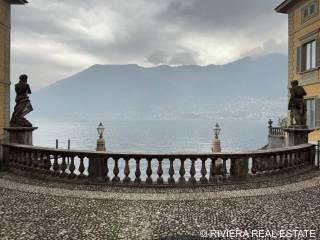 Quadrilocale ottimo stato, su più livelli, Centro, Torno — foto 11 di 48