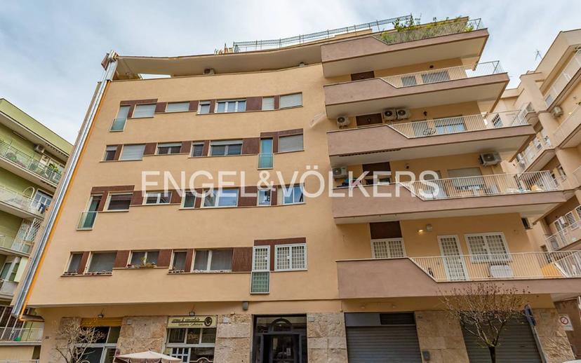 Attico viale di Villa Pamphili, Monteverde Vecchio, Roma — foto 2 di 13