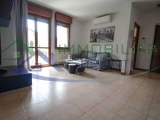 Trilocale via Medaglie d'Oro, Centro, Somma Lombardo — foto 21 di 22