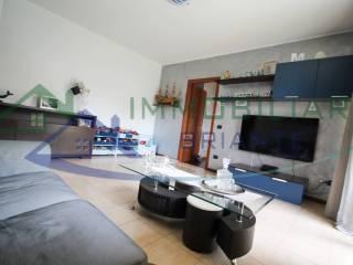 Trilocale via Medaglie d'Oro, Centro, Somma Lombardo — foto 10 di 22