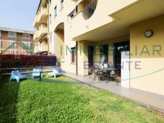 Trilocale via Medaglie d'Oro, Centro, Somma Lombardo — foto 2 di 22
