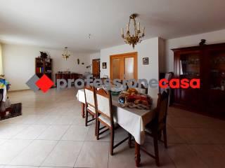Quadrilocale viale Italia, 17, San Nicola la Strada — foto 2 di 47