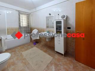Quadrilocale viale Italia, 17, San Nicola la Strada — foto 29 di 47