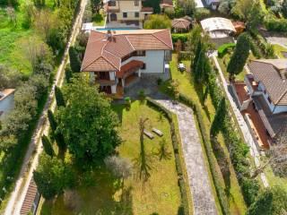 Villa unifamiliare viale Versilia, Centro, Forte dei Marmi — foto 8 di 34