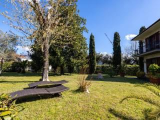 Villa unifamiliare viale Versilia, Centro, Forte dei Marmi — foto 17 di 34