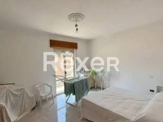 Appartamento via Serafino, Centro, Casabona — foto 5 di 10