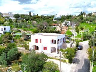 Villa unifamiliare via Carlo Mirabello, Marina Serra, Tricase — foto 5 di 36