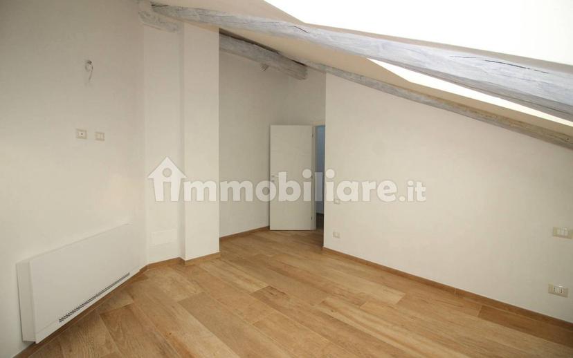 Attico via San Michele 7, Centro, Vercelli — foto 19 di 21