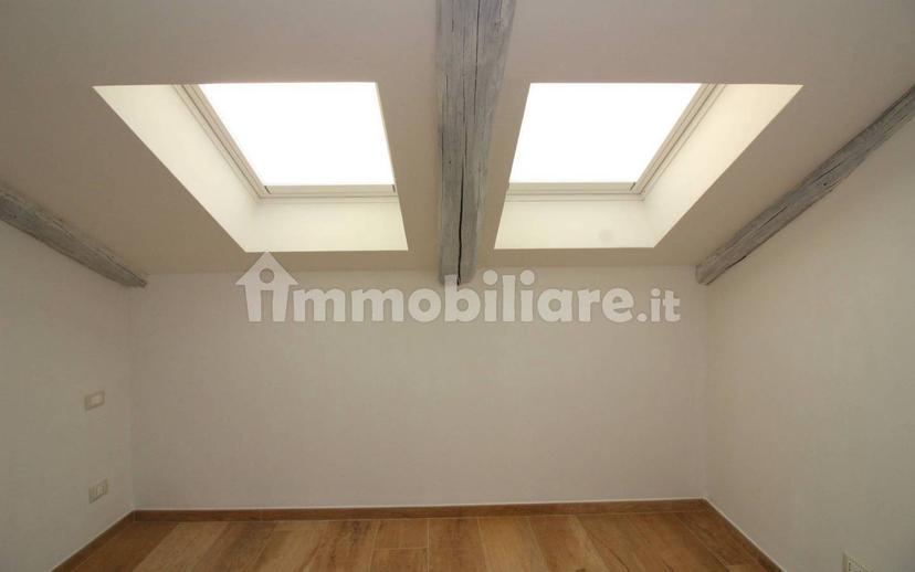 Attico via San Michele 7, Centro, Vercelli — foto 17 di 21