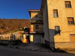 Villa unifamiliare via Dogana, Cicogni, Alta Val Tidone