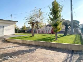 Villa bifamiliare via Emilia per Melatello 240, Case Lago, Forlimpopoli — foto 4 di 22