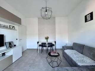 Attico via Pierino Belli 37, Centro, Alba — foto 12 di 27