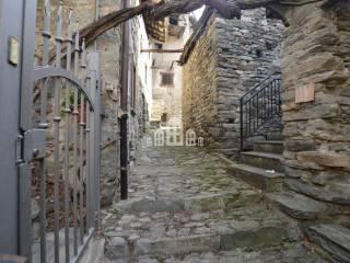 Bilocale frazione Pied de Ville 16, Centro, Arnad — foto 11 di 31