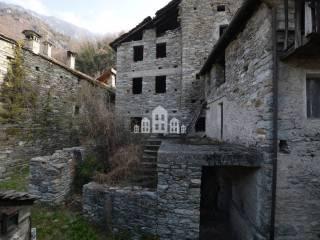 Bilocale frazione Pied de Ville 16, Centro, Arnad — foto 18 di 31