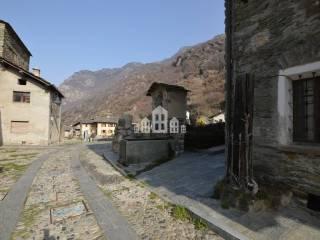 Bilocale frazione Pied de Ville 16, Centro, Arnad — foto 9 di 31