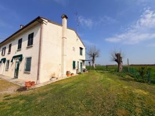 Casa colonica via Germana, Russi — foto 21 di 30