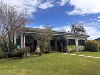 Villa unifamiliare via Villaggio Rosa 26, Peveragno — foto 9 di 51