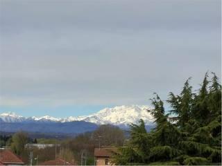Trilocale piazza Mazzini, xx, Centro, Sesto Calende — foto 6 di 12