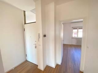 Bilocale vicolo Amabile 19, Centro, Gazzada Schianno — foto 18 di 43
