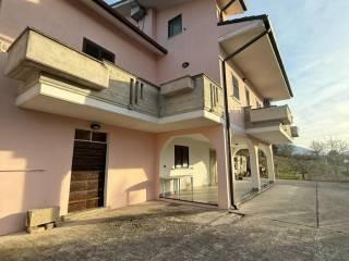 Villa bifamiliare via Vasca, Centro, Pietranico — foto 16 di 26