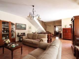 Villa unifamiliare via Alessandro Manzoni 6, Teverola — foto 3 di 29