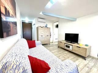 Attico via Argine Sinistro 30, Oneglia, Imperia — foto 3 di 18