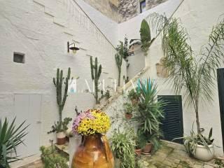 Appartamento via Alessio Comneno 31, Centro, Alessano — foto 5 di 79