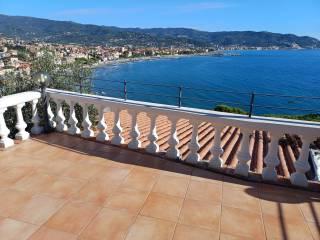 Villa unifamiliare via Sant'Elmo 372, Centro, Diano Marina — foto 32 di 34