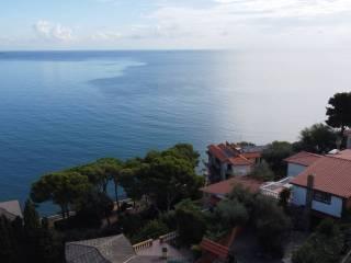 Villa unifamiliare via Sant'Elmo 372, Centro, Diano Marina — foto 28 di 34