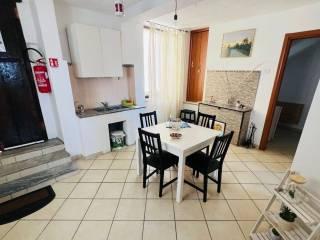 Appartamento via Rocco Beneventani 35, Sasso di Castalda — foto 6 di 13