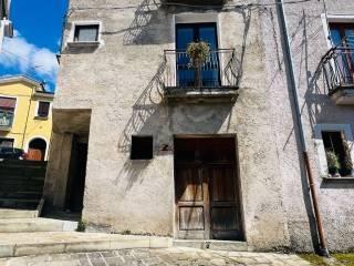 Appartamento via Rocco Beneventani 35, Sasso di Castalda — foto 7 di 13