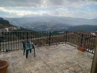 Trilocale via Nicolais 62, Centro, Calitri