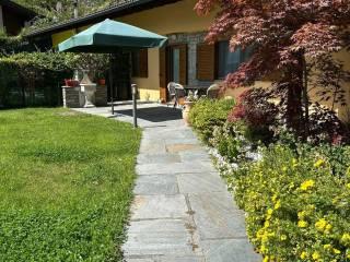 Villa bifamiliare regione Bioula 22, Centro, Aosta — foto 10 di 12