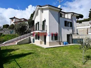 Villa unifamiliare via Pittalodola 11, Albissola Marina — foto 72 di 144