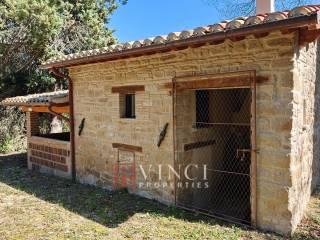 Casale, ottimo stato, 170 m², Camerino — foto 15 di 35