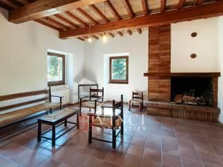 Casale, ottimo stato, 170 m², Camerino — foto 9 di 35