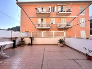 Monolocale via Vittorio Emanuele II, Centro, Toirano — foto 23 di 28