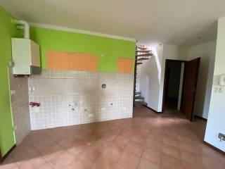 Appartamento via Circonvallazione, Centro, Matelica — foto 9 di 32