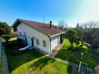 Villa bifamiliare via Martiri della Libertà 101, Massa Lombarda — foto 19 di 52