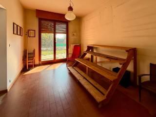 Villa bifamiliare via Martiri della Libertà 101, Massa Lombarda — foto 15 di 52