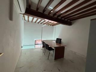 Loft piazzale Salvo D'Acquisto, Centro Storico, Parma — foto 6 di 17