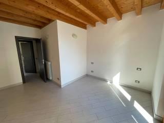 Terratetto unifamiliare 90 m², Centro, Bagnolo Cremasco — foto 17 di 21