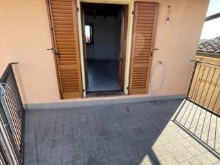 Terratetto unifamiliare 90 m², Centro, Bagnolo Cremasco — foto 2 di 21