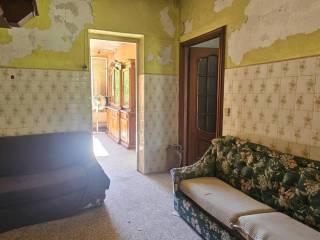 Villa unifamiliare Località  Piani San Pietro 2, Pieve di Teco