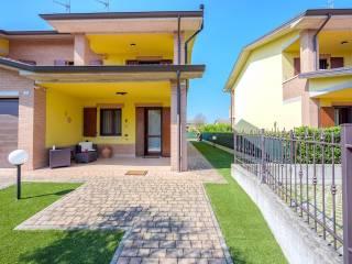 Villa unifamiliare via Antonello da Messina, Pieve Modolena, Reggio Emilia — foto 20 di 116